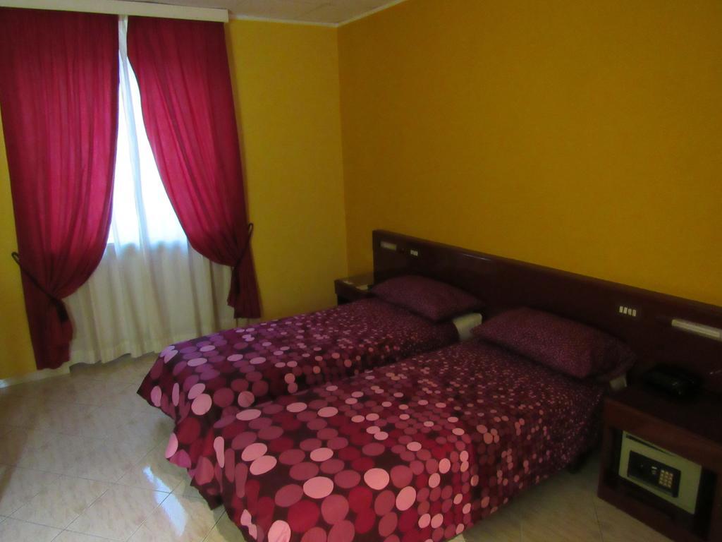 Hotel Elite San Mauro Torinese Room photo