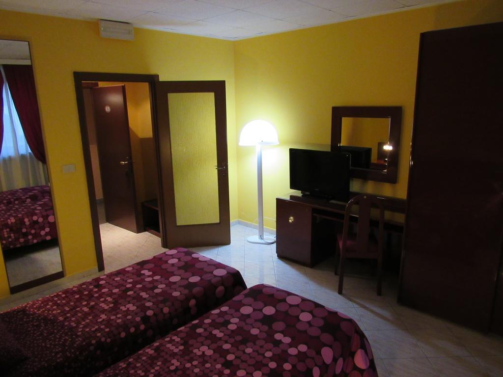 Hotel Elite San Mauro Torinese Room photo